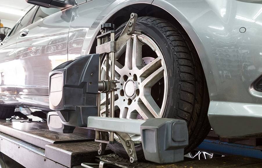 Peinture carrosserie auto dans un box de location MySelfgarage